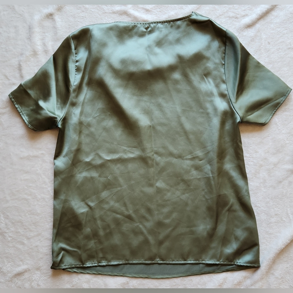 Pleione Green Short Sleeve Blouse - Picture 6 of 6